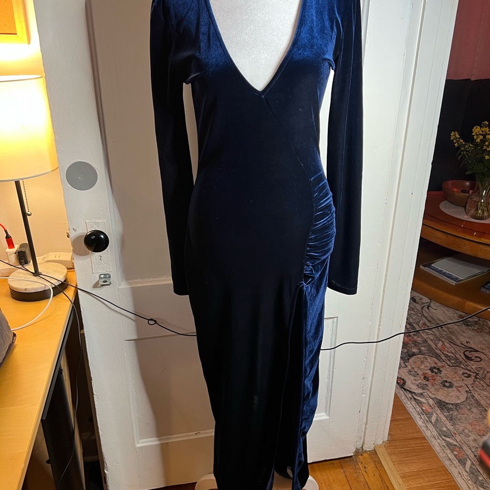 Fashion Nova Deep Blue Velvet Long Sleeve Dress
